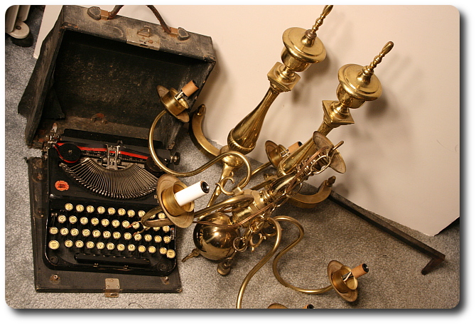 old typerwriter and brass found at the dump