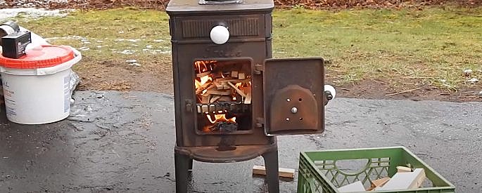 tiny house stove